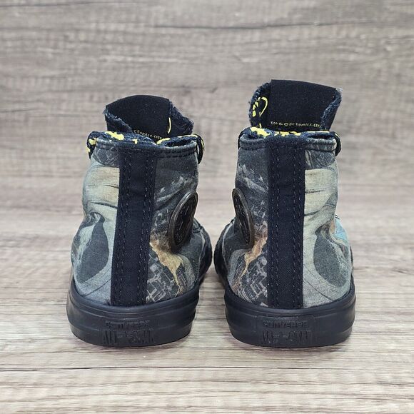 Converse Chuck Taylor All Star Batman DC Comics Toddler's Size 7 Black Sneakers - Picture 4 of 9